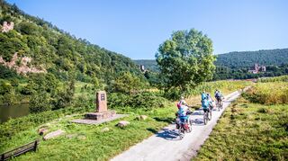 Dank der nahezu steigungsfreien Strecke eignet sich der Weg gut für Radfahrer jedes Fitnesslevels.