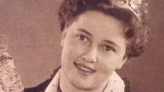 Elisabeth Freiberger aus Heppenheim wurde 1953 zur ersten Bergsträßer Weinkönigin gekürt.