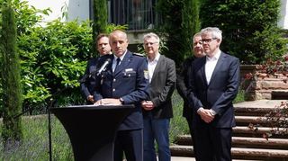 Heppenheim, Park am Landratsamt, Gedenken an Rouven L., 04.06.2024; Foto: Thomas Zelinger