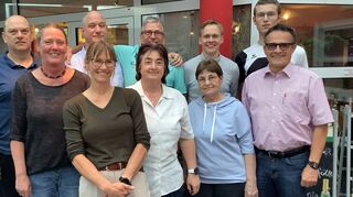 Der erweiterte Vorstand des LCO mit Dirk Sander, Christian Gutzler, Jürgen Gieser, Stephan Hedderich, Julius Knatz sowie (vorne) Andrea Noll, Claudia Specht, Sonja Zintl, Doris Hartmann und Jürgen Sonnabend.