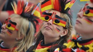 Die vielen deutschen Fans hoffen auf ein neues Sommermärchen.