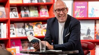 Bestseller-Autor Benjamin Cors bei seiner Lesung in der Buchhandlung Schlapp in Bensheim.