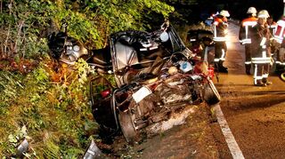 <p>Ein Bild des Grauens bot sich am Abend des 10. Juli 2012 auf der Landesstraße zwischen Löhrbach und Ober-Abtsteinach. Bei einem Unfall wurde ein 52-jähriger Motorradfahrer so schwer verletzt, dass er wenige Tage später starb.</p>