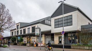 Das Neumarkt-Center bleibt weiter eine Problem-Immobilie in der Bensheimer Innenstadt. Laut Erster Stadträtin Nicole Rauber-Jung ist mittelfristig nicht mit einer Lösung zu rechnen, wie sie im Ortsbeirat Mitte betonte.