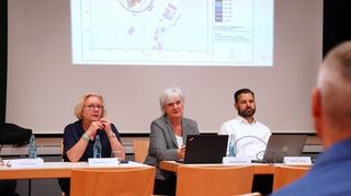 Bei der Infoveranstaltung zur Bebauung Seegenberg gaben Stadt und Eigentümer (LBBW Immobilien Kommunalentwicklung GmbH) Auskunft.