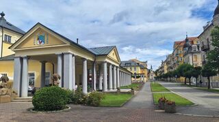 Franzensbad mit den Gebäuden im Zuckerbäckerstil entstand auf dem Reißbrett.