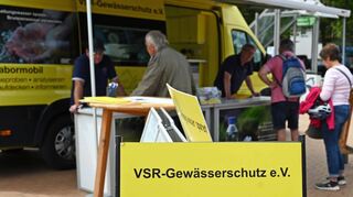 Ende Mai hatte das Labormobil des VSR-Gewässerschutz in Bensheim Station gemacht. Zahlreiche Bürger aus dem Kreisgebiet ließen Proben ihres privat geförderten Brunnenwassers untersuchen. Jetzt liegen die Ergebnisse vor.
