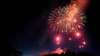 Zum Abschluss der Eröffnung am Freitag gab es über der Starkenburg ein Feuerwerk.
