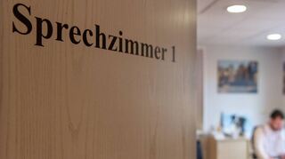 Ärzte warnen weiter, dass für die Patientenbetreuung zu wenig Zeit bleibt.