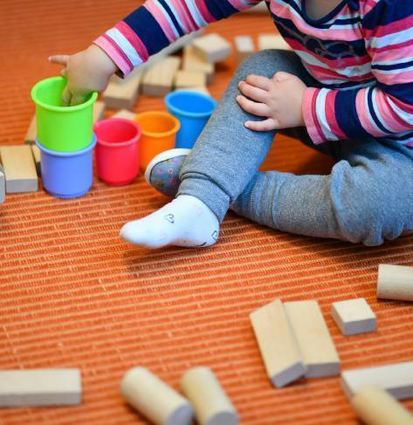 Kitas in Baden-Württemberg beantragen Standardabsenkung.