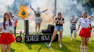 Bei der originellen Scheese  zum Super Bowl kam es auch zu einem Auftritt von Gaststar Taylor Swift.