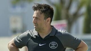 Der Trainer von Eintracht Bürstadt II, Mehmet Öztekin, sieht bei seiner Mannschaft das Potenzial, auch eine Liga höher um mehr als nur den Ligaverbleib mitzuspielen.