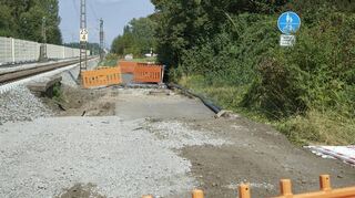 Die Baustelle hat sich ausgebreitet: Der Radweg, der von Bobstadt nach Biblis führt, ist mehr als holprig – und deshalb gesperrt.
