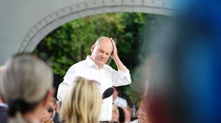 Erstmals redet Scholz öffentlich über die Wahlergebnisse in Thüringen und Sachsen. Über seine SPD verliert er dabei nur wenige Worte.