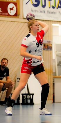 Neuzugang Nina Engel muss mit den Flames gleich heute zum Saisonauftakt bei ihrem Ex-Club Sportunion Neckarsulm antreten.