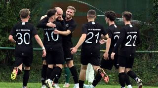 Zuletzt durfte sich der FC 07 über eine frühe Führung im Derby beim VfR Fehlheim freuen, unterlag aber letztlich mit 1:2. Chancen auf einen klareren Vorsprung wurden von den Bensheimern vergeben.