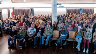 Die Podiumsveranstaltung mit den Bürgermeisterkandidaten Rico Schrot, Maximilian Klöss und Norbert Taufertshöfer im Bürgerhaus stieß auf sehr große Resonanz.