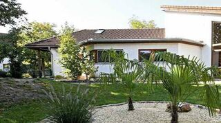 Die Kita Kleine Insel erhält 200 Euro fürs Müllsammeln.