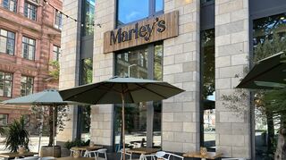 Das Egg Drop Sandwich gibt es bei Marley´s in Mannheim.