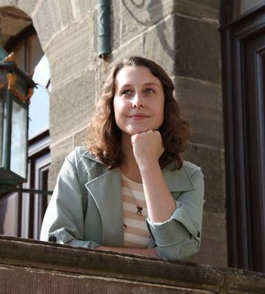 Carina Schnell präsentiert am kommenden Samstag ihren Fantasy-Roman „A Whisper of Wings“ im PiPaPo-Theater.