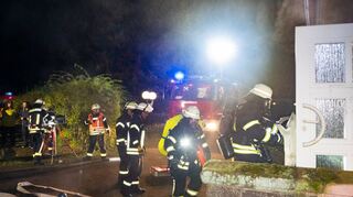 Die Feuerwehren aus Winterkasten und Lindenfels übten in der Eleonoren-Klinik.