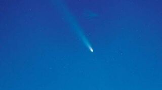 Ende der Woche ist der Komet dann zu weit, um ihn erkennen zu können. Er kehrt auch voraussichtlich erst in 80 000 Jahren zurück. Bilder: Neumann