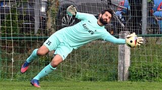 Torhüter Kenan Buzyer soll mit dazu beitragen, dass der VfR Fehlheim im Heimspiel gegen Geinsheim nicht schon wieder einem Rückstand hinterherlaufen muss.