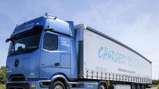 Der batterie-elektrische Mercedes-Benz eActros 600. Die Zahl bezieht sich auf die Batteriekapazität von mehr als 600 Kilowattstunden.