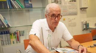 Professor Dr. Georg Köster ist Ärztlicher Direktor der Schön-Klinik Lorsch, Experte auf dem Gebiet des künstlichen Knie- und Hüftgelenkersatzes und führt diese Operationen seit mehr als 25 Jahren fast täglich durch.