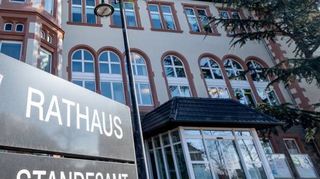 Im Bensheimer Rathaus sucht man händeringend nach weiteren Einsparmöglichkeiten, um das Haushaltsloch zu verkleinern.