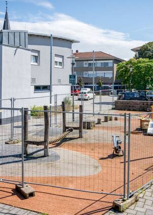 Auch der benachbarte Spielplatz wird neu gestaltet.
