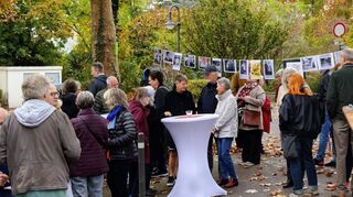 Anlässlich des 125. Geburtstag der Auerbacher Mundartdichterin Mina Katzenmeier richtete der Kur- und Verkehrsverein eine Gedenkfeier aus.