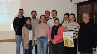 Der Vorstand der Theaterspielgemeinschaft stimmte bei der Generalversammlung auf die kommenden Aufführungen ein.