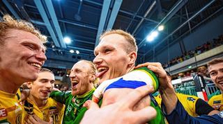 Jubel bei den Löwen Gustav Davidsson (von links), Juri Knorr, Mikael Appelgren und David Späth.