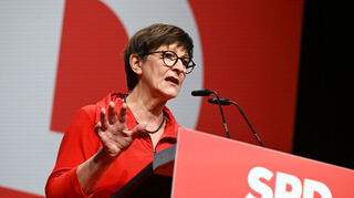 Die Bundesvorsitzende der SPD, Saskia Esken, beim Parteitag der baden-württembergischen Sozialdemokraten in Offenburg.