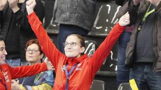 lsp Trainerin Heike Ahlgrimm Jubel  Handball HSG Bensheim/Auerbach Flames European League Gruppenphase Heimspiel in Elsenfeld gegen Neptunes Nantes. Bild: Andrea Müller