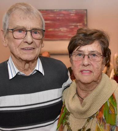 Das Ehepaar Elfriede und Ludwig Heinz feierte im „Schillereck“.