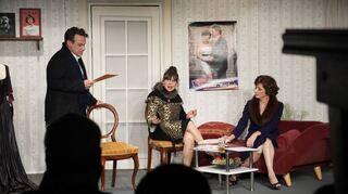 Bensheim, Pipapo-Kellertheater, Premiere Eigenproduktion "Bezaubernde Julia", 14.11.2024; Foto: Thomas Zelinger