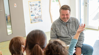 <p>Florian Schumacher hat in der Kita NaturBande in Einhausen vorgelesen.<br></p>