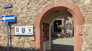 Nach dem Ausscheiden von Bürgermeister Holger Habich und einem weiteren Mitarbeiter besteht in Zwingenberg ein Mangel an Standesbeamten.