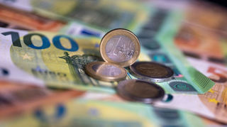 Noch haben die Fraktionen Hoffnung, dass die Stadt anderweitige Einsparungen generieren kann. Erst, wenn alle Möglichkeiten geprüft wurden, möchte man über einen verträglicheren Hebesatz diskutieren.