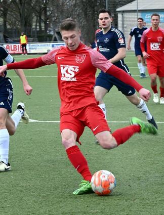 Fußball TSV Auerbach vs TSV Seckmauern NIco Jäger (Auerb.) Foto: Jürgen Strieder