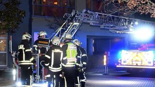 Am frühen Donnerstagabend ist es zu einem Brandeinsatz bei Pfitzenmeier gekommen. Grund war eine defekte Beleuchtung.