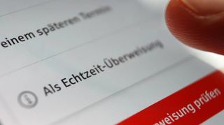 Verbraucherinnen und Verbraucher können ab Hernst EU-weit in wenigen Sekunden ohne zusätzliche Kosten Eurobeträge überweisen.