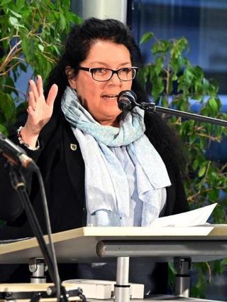 Stadtverordnetenvorsteherin Christiane Ludwig-Paul und Bürgermeister Christian Schönung freuten sich über viele Zuhörer.