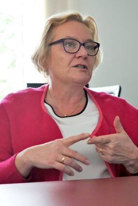 Nicole Rauber-Jung möchte gerne Erste Stadträtin Bensheims bleiben und kündigte an, ihren Hut bei einer Neuwahl in den Ring zu werfen.