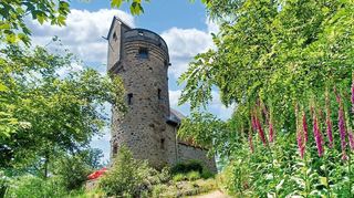 Beliebtes Ausflugsziel: der Hemsbergturm in Bensheim.