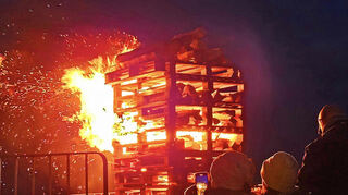 Auch auf der Burg Lindenfels wird wieder ein Lärmfeuer entzündet.