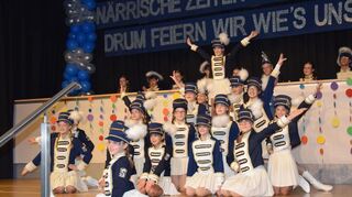 Das N3-Kinderballett eröffnete das Programm der Fastnachtssitzung in der Mehrzweckhalle.