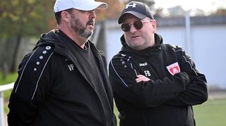 Volker Pitz (li.) und Frank Bender sind mit dem bisher Erreichten bei der Tvgg Lorsch II sehr zufrieden.